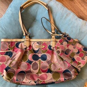 Coach Multicolor Signature Gold Tote Shoulder Bag with matching wristlet wallet
